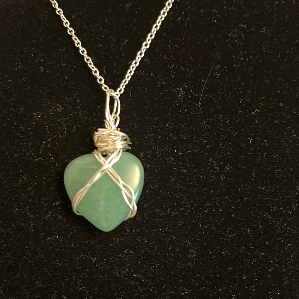 Silver Wire-Wrapped Green Jade Heart Pendant Necklace - Women Jewelry